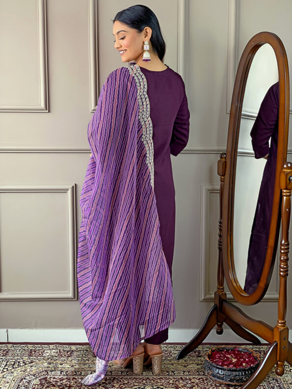 Women's  Viscose Silk Embroidered Straight Kurta with  Pant And Silk Printed Dupatta Sets