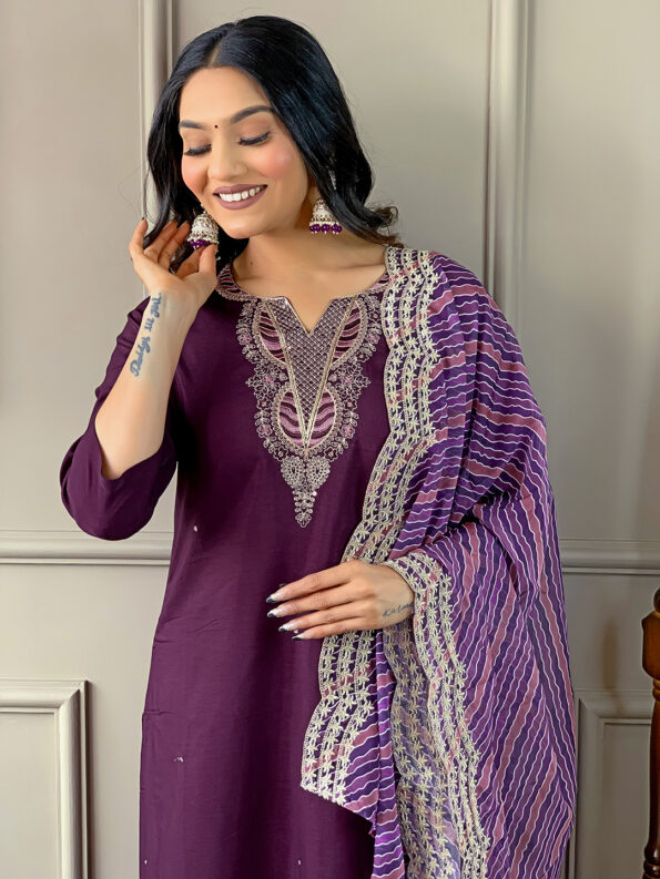 Women's  Viscose Silk Embroidered Straight Kurta with  Pant And Silk Printed Dupatta Sets