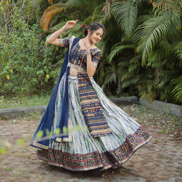 Traditional Royal Blue? lahenga Choli (Full stitched)