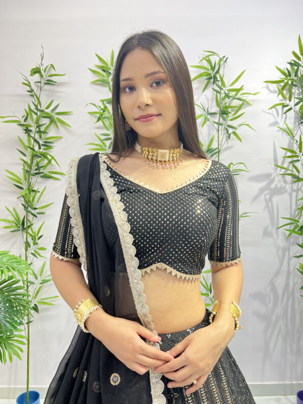 Chamkila Lahenga (Full Stitched)