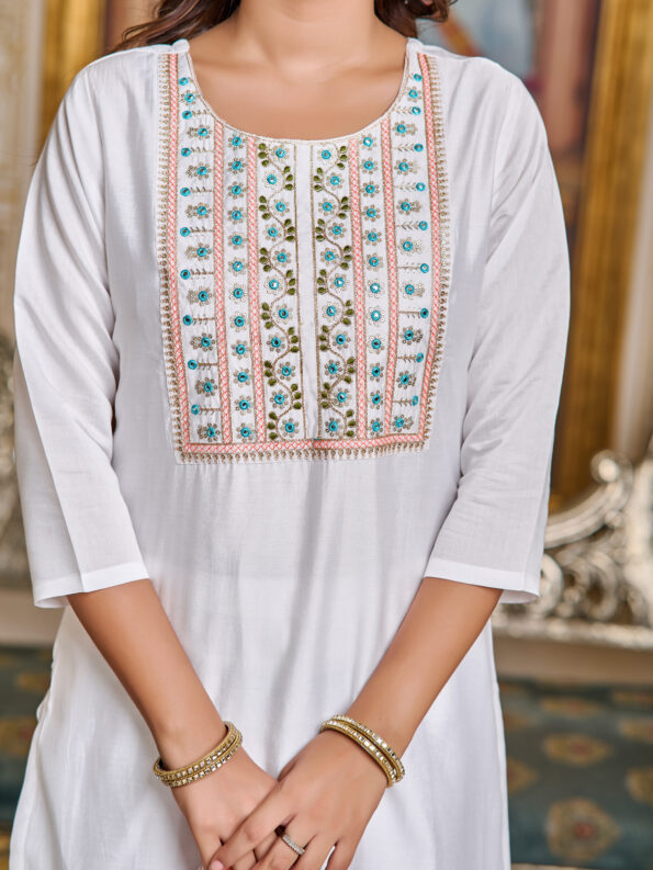 Women Chanderi  Kurta With Pant And Digital Print Dupata Set