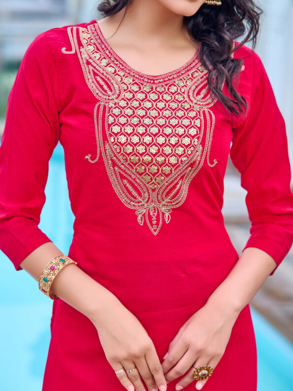 Women's Embroidered Simar Kurti With Pant & Dupatta Set