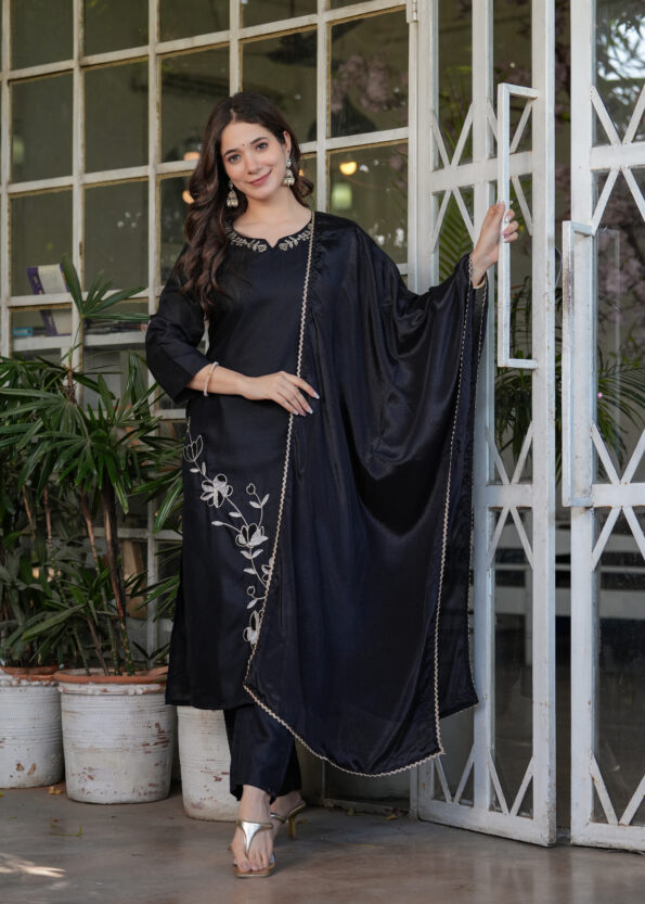 Women's Viscose Rayon Embroidary Straight Kurta with Pant And  Dupatta Sets