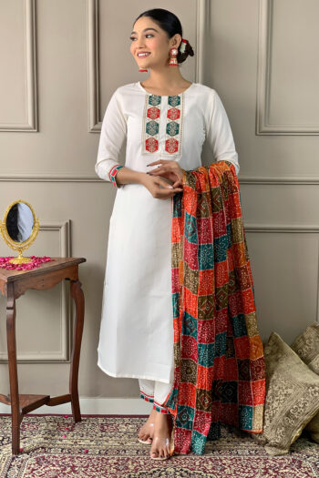 Women's Off White Viscose Embroidered Straight Kurta with Viscose Pant And Silk Blend Printed Dupatta Sets